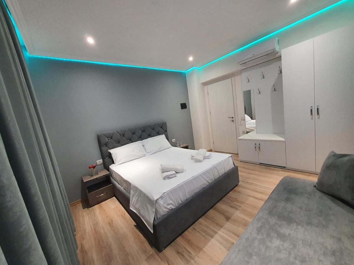 Villa Mehmeti Sarandë 外观 照片