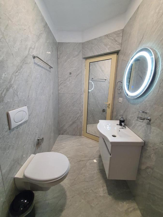 Villa Mehmeti Sarandë 外观 照片