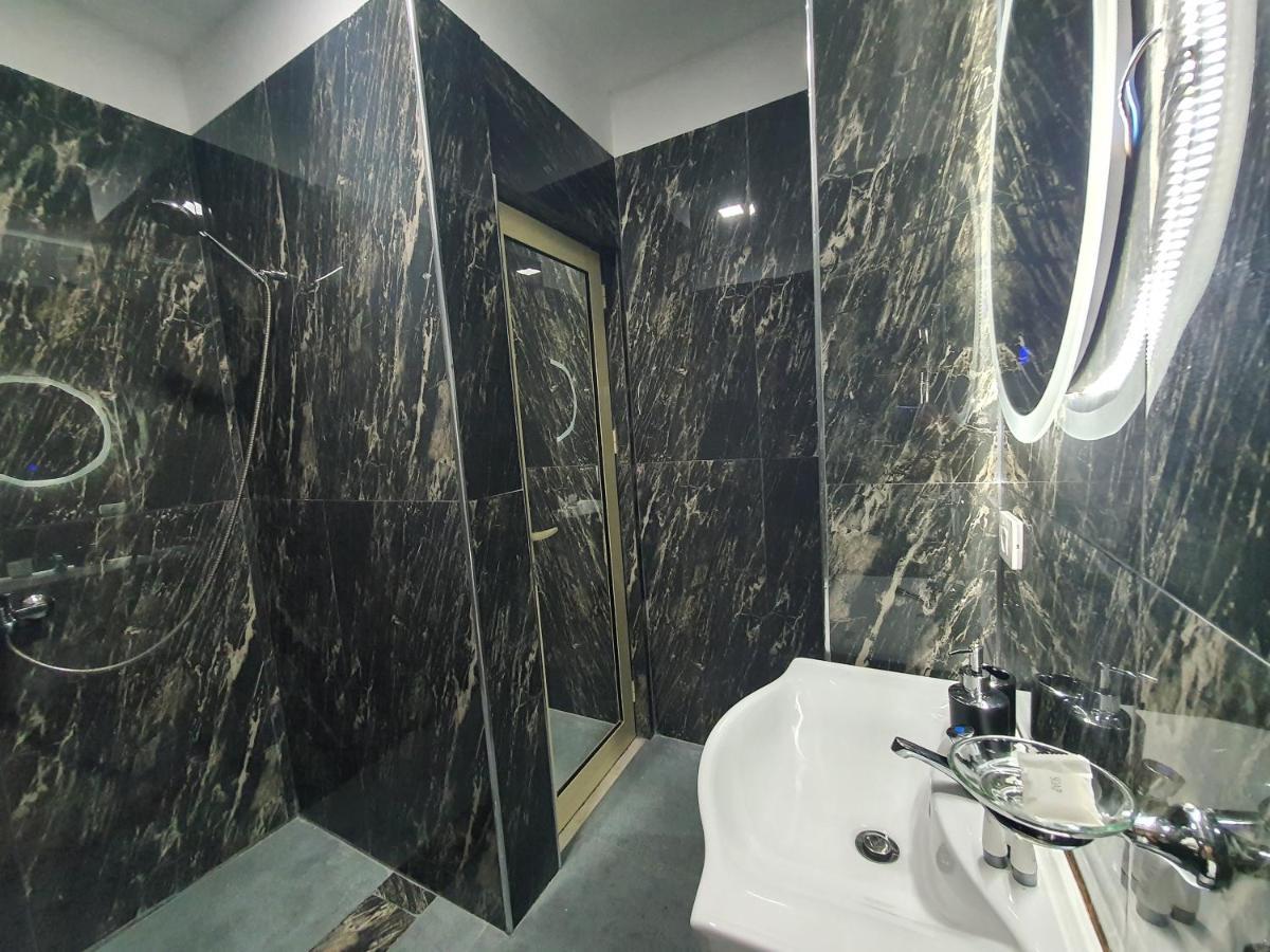 Villa Mehmeti Sarandë 外观 照片